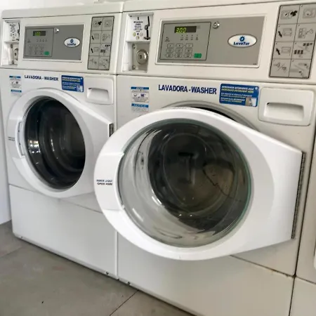 Floating In The Sea Bådhotel Sant Adrià de Besòs